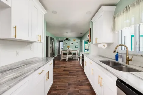5950 35th Avenue N St Petersburg FL 33710