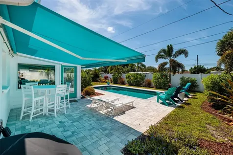 5950 35th Avenue N St Petersburg FL 33710
