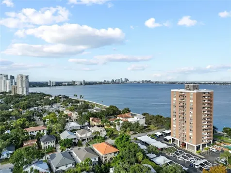 4015 Bayshore Boulevard Tampa FL 33611