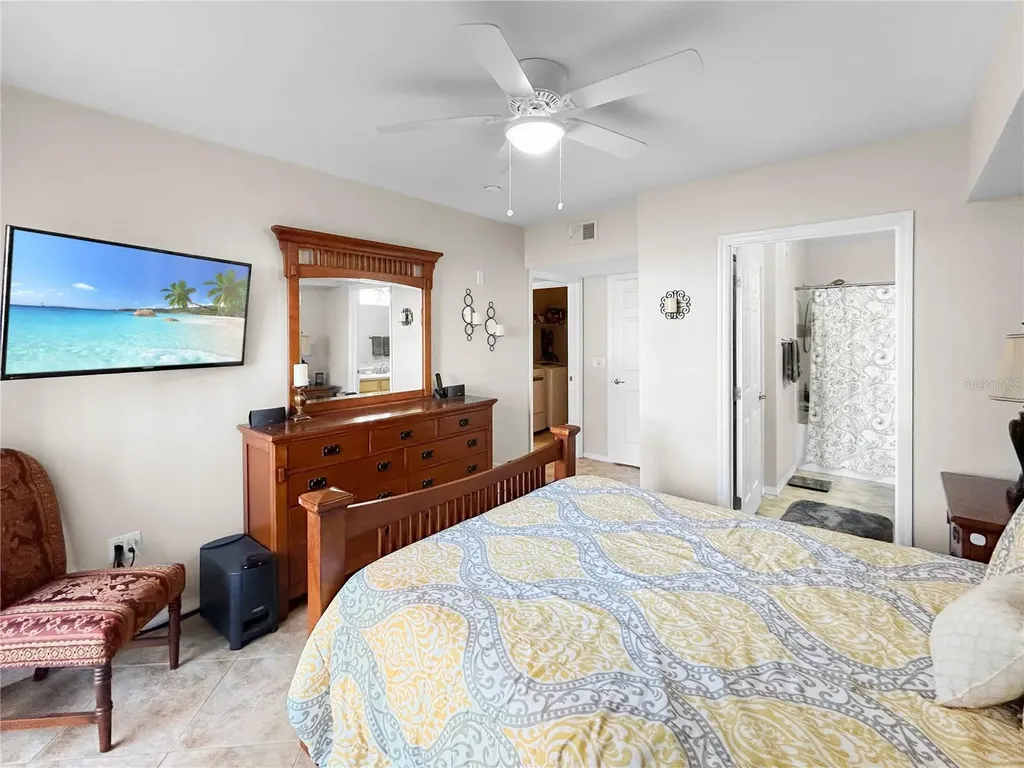 1025 Villagio Circle Sarasota FL 34237