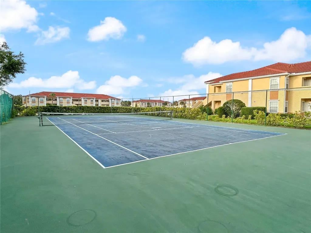 1025 Villagio Circle Sarasota FL 34237