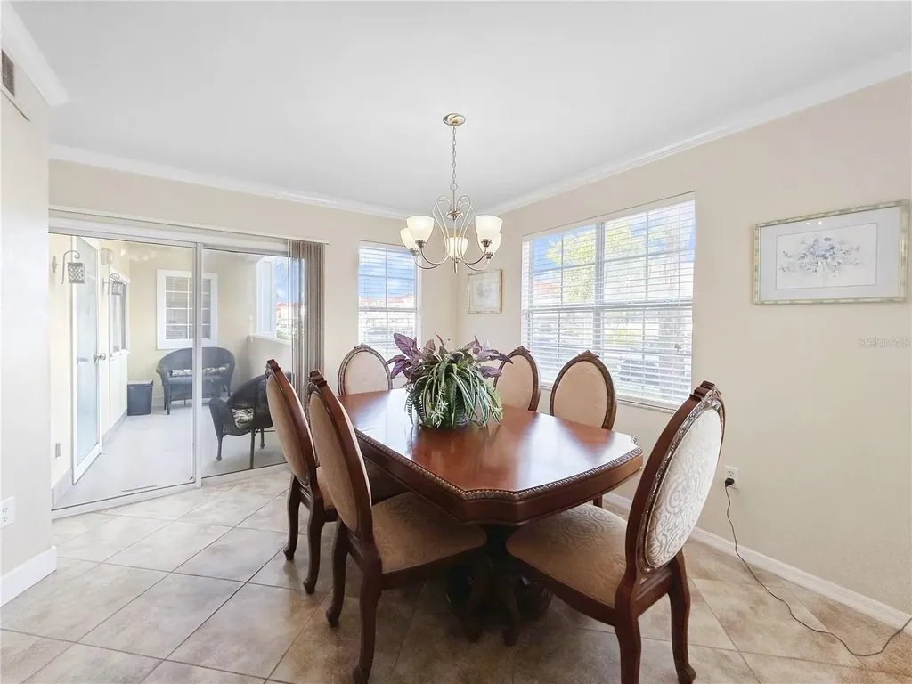 1025 Villagio Circle Sarasota FL 34237