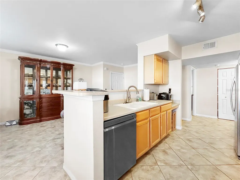 1025 Villagio Circle Sarasota FL 34237