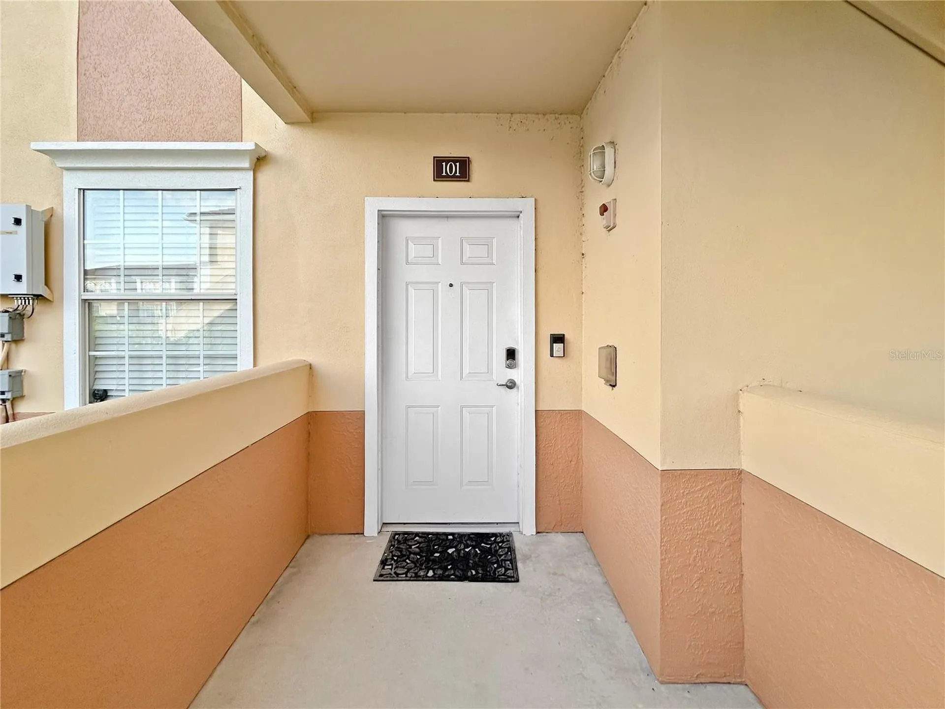 1025 Villagio Circle Sarasota FL 34237