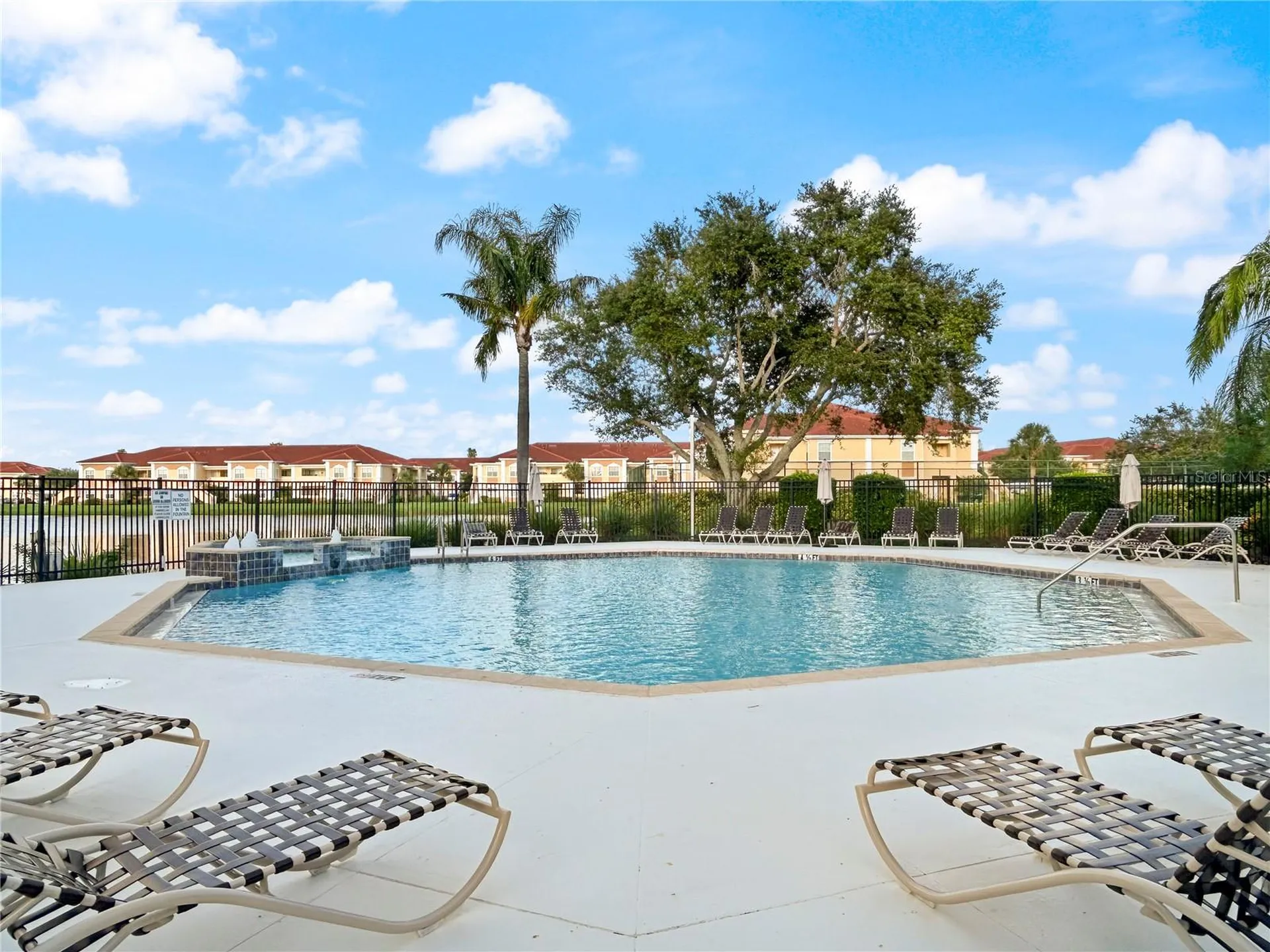 1025 Villagio Circle Sarasota FL 34237