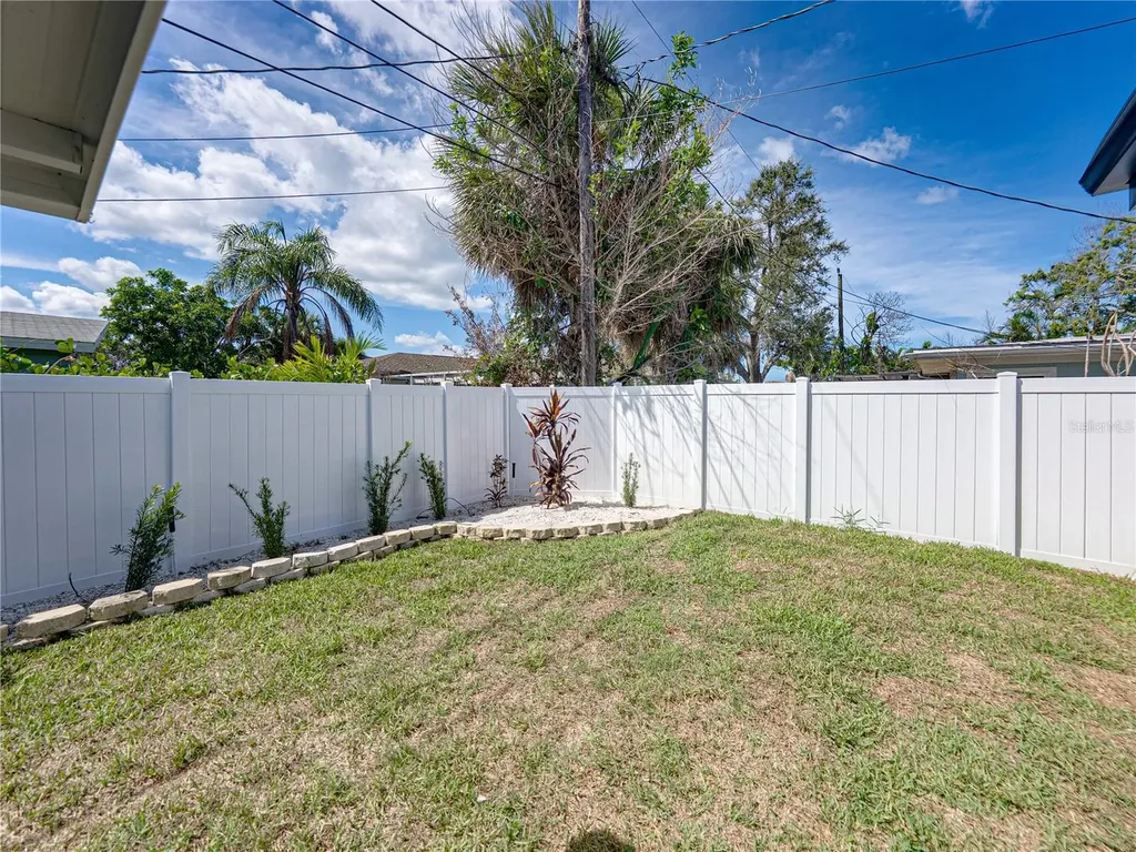 6709 Cardinal Drive S St Petersburg FL 33707
