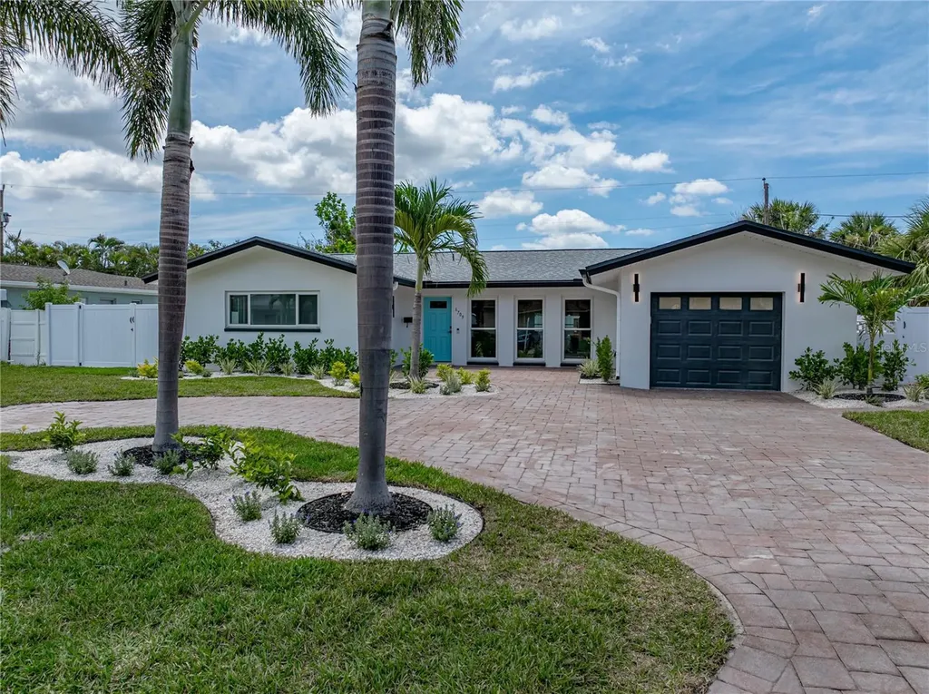 6709 Cardinal Drive S St Petersburg FL 33707