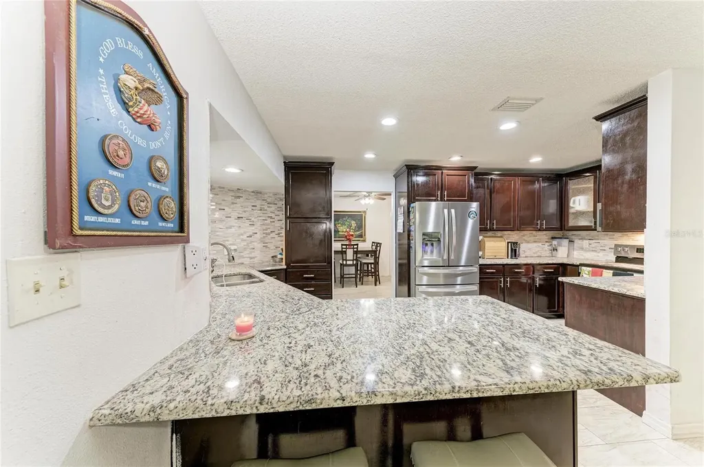 1520 Sunnyhills Drive Brandon FL 33510