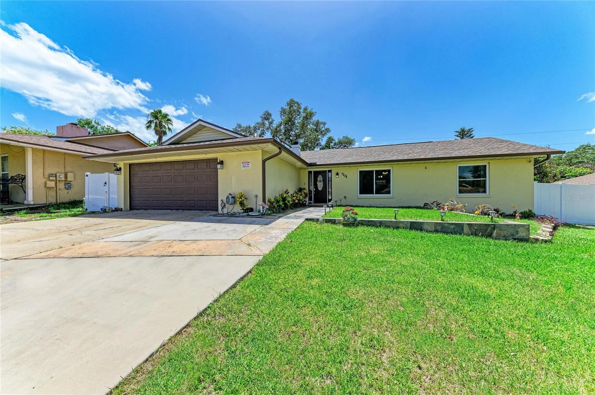 1520 Sunnyhills Drive Brandon FL 33510