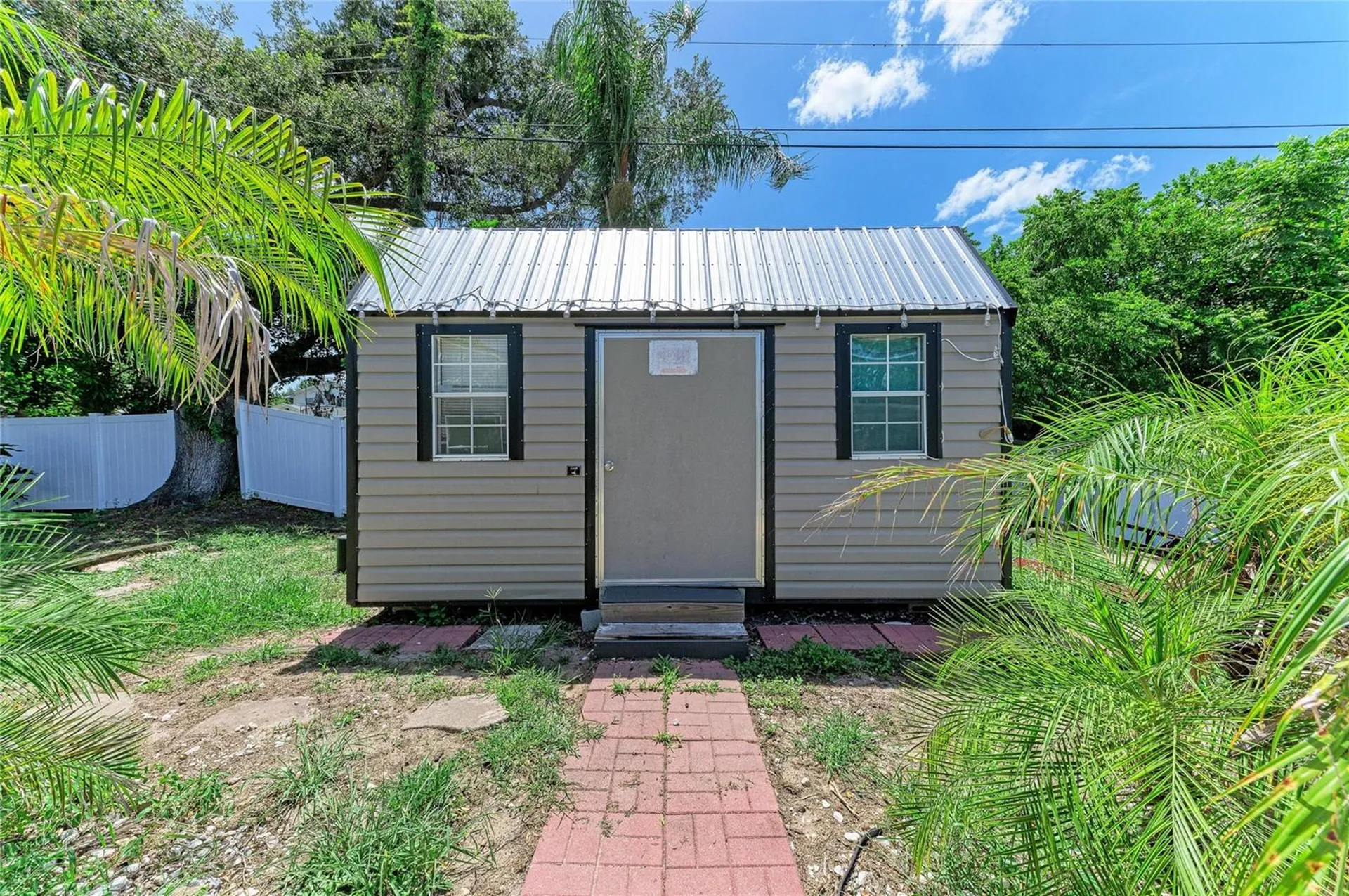 1520 Sunnyhills Drive Brandon FL 33510