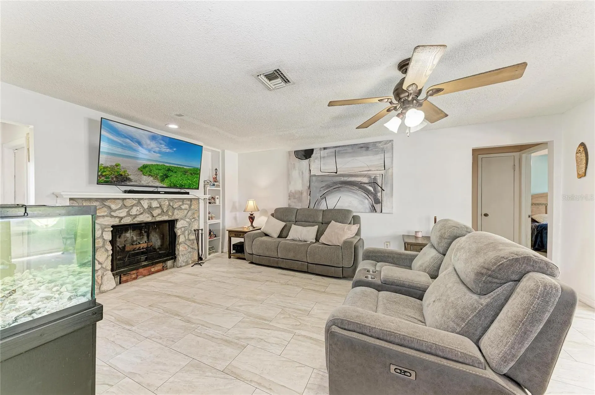 1520 Sunnyhills Drive Brandon FL 33510