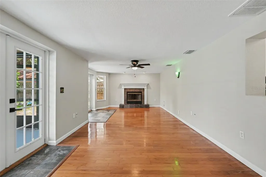 57 Ventura Drive Dunedin FL 34698