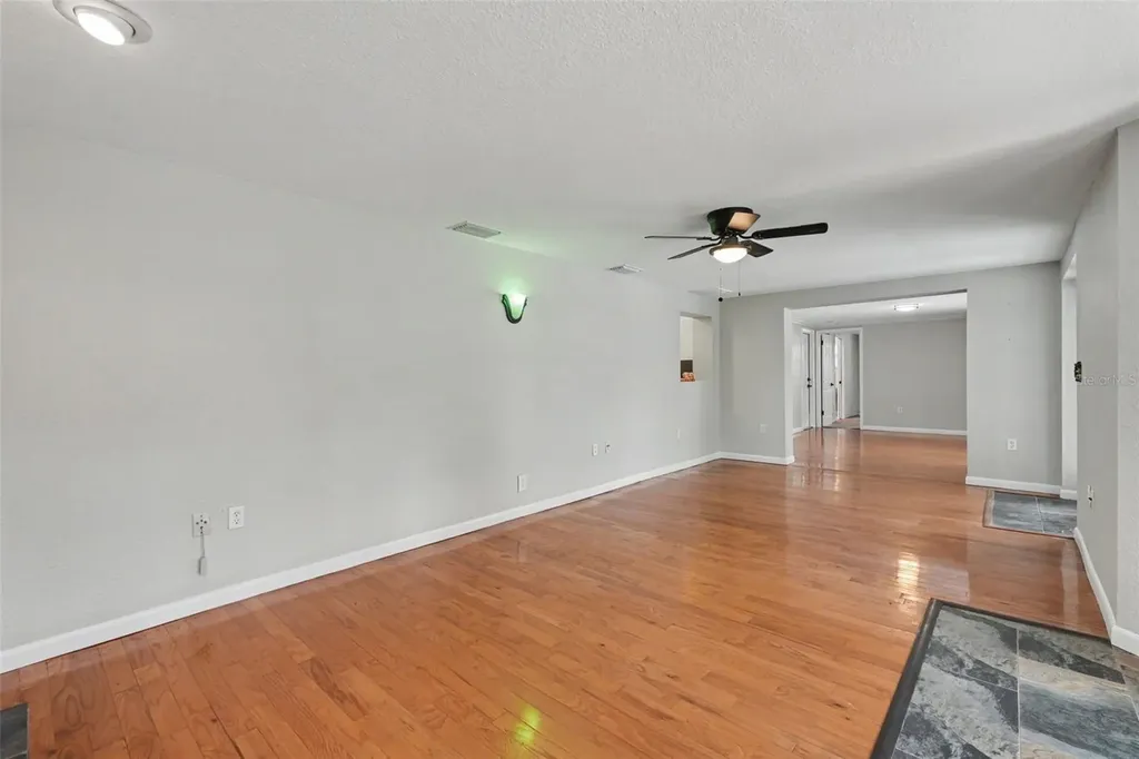 57 Ventura Drive Dunedin FL 34698