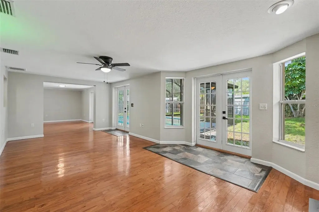 57 Ventura Drive Dunedin FL 34698