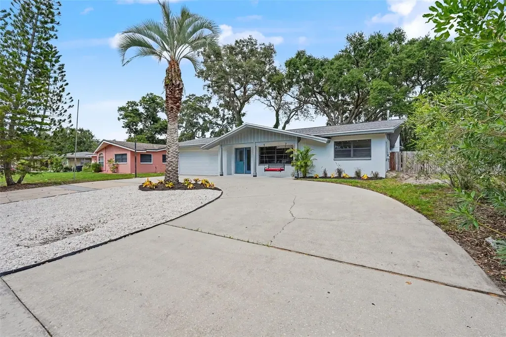 57 Ventura Drive Dunedin FL 34698