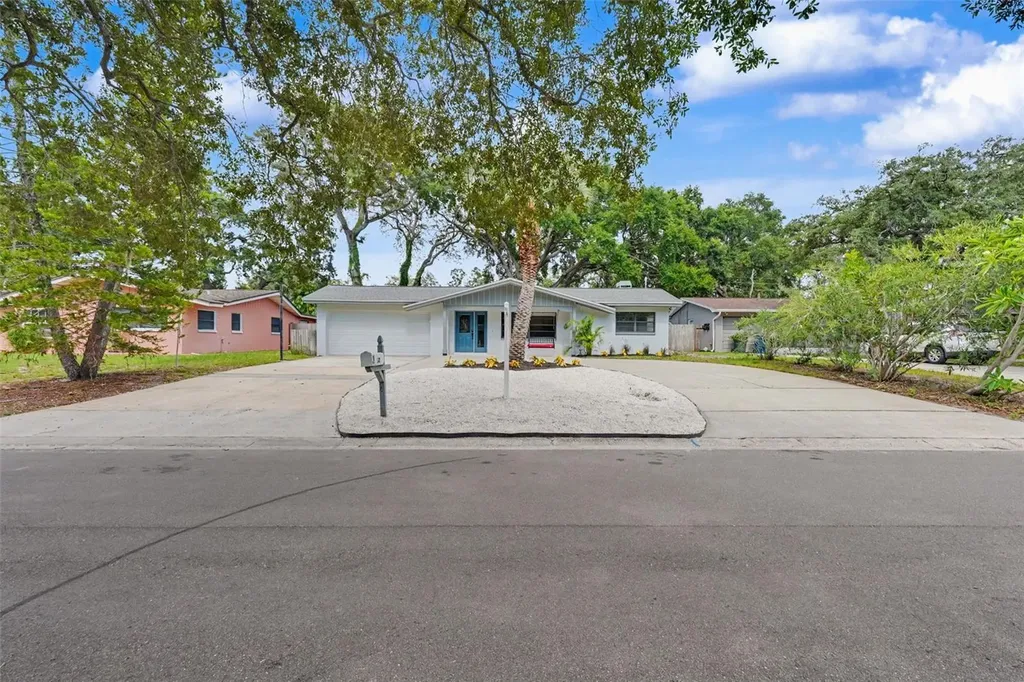 57 Ventura Drive Dunedin FL 34698