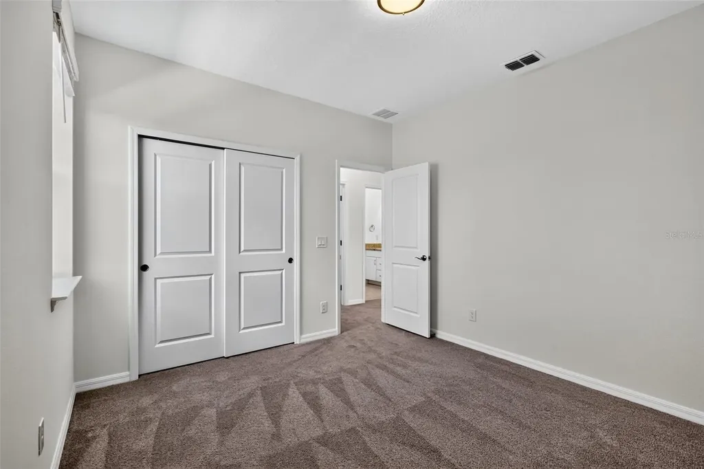 762 Middleton Street Debary FL 32713