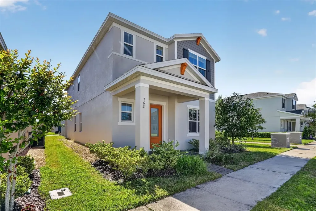 762 Middleton Street Debary FL 32713