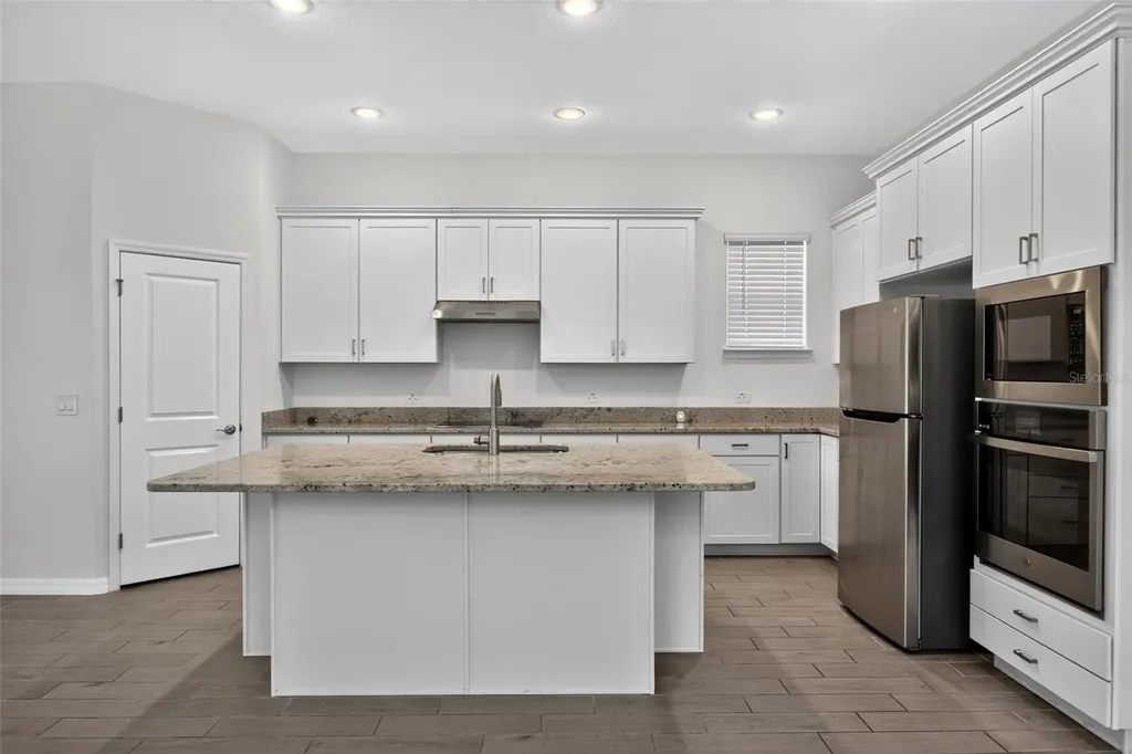 762 Middleton Street Debary FL 32713