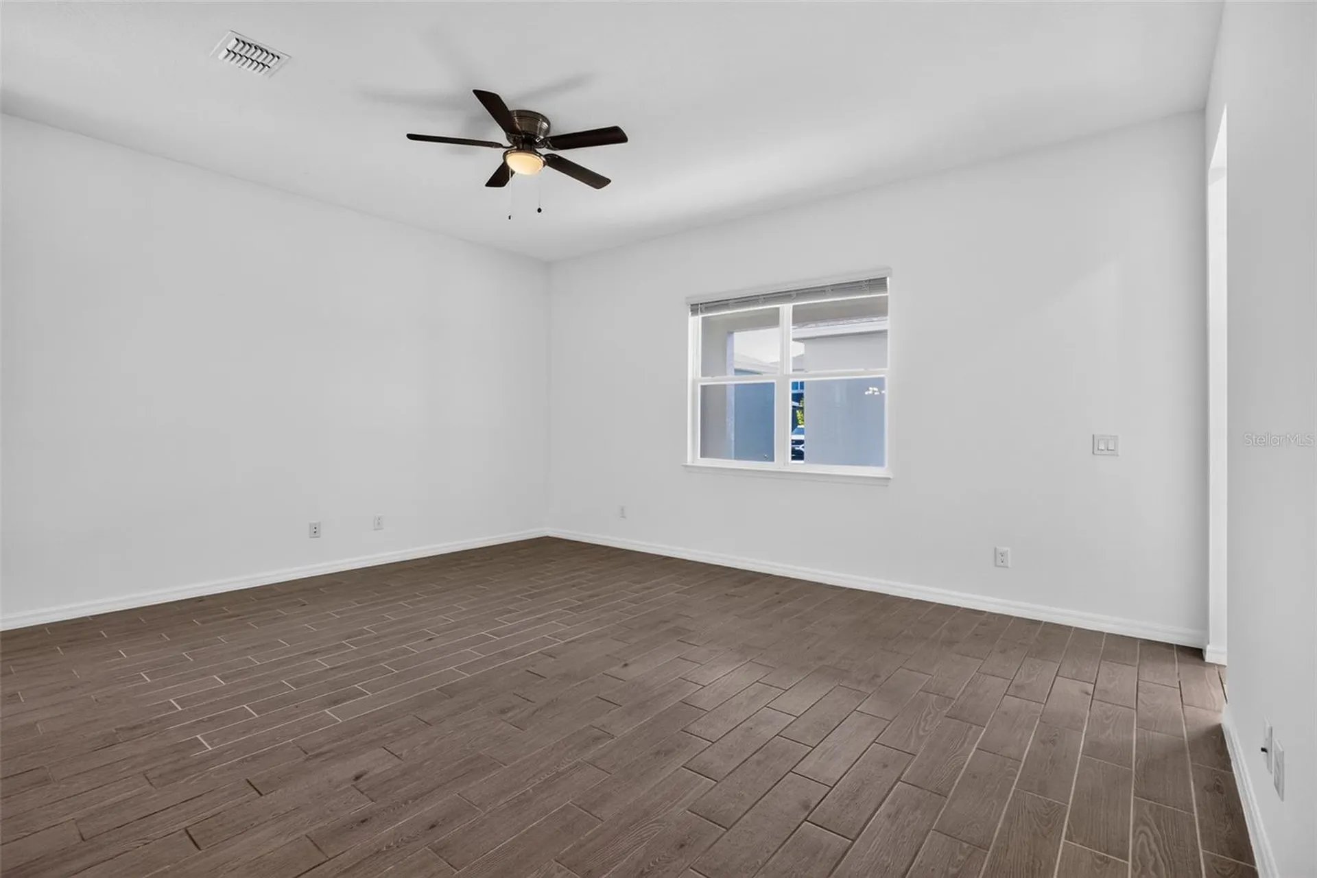 762 Middleton Street Debary FL 32713