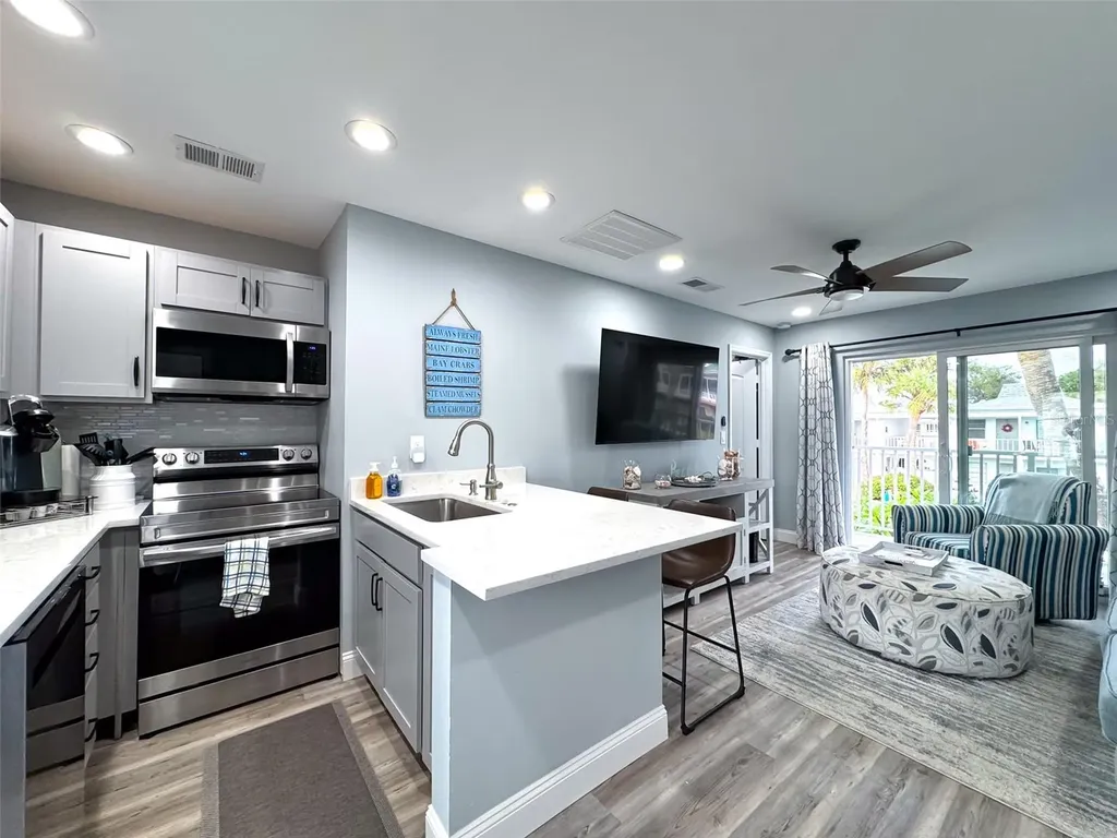 902 Gibbs Road Venice FL 34285