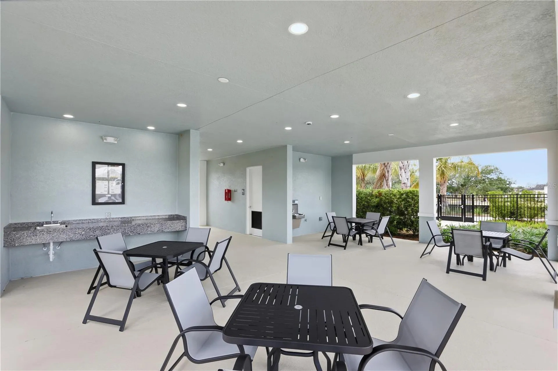 105 Greenhouse Grove Street Groveland FL 34736