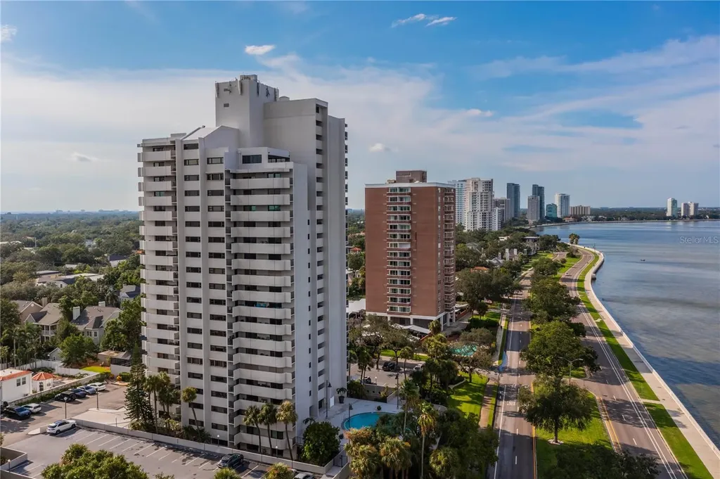 4141 Bayshore Boulevard Tampa FL 33611