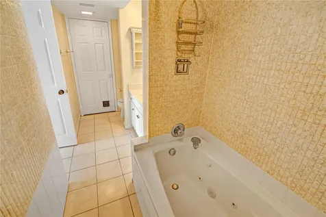 4141 Bayshore Boulevard Tampa FL 33611