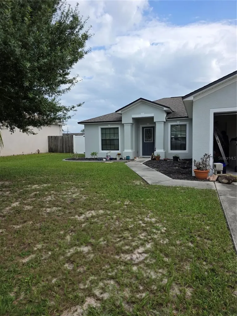 212 Majestic Gardens Lane Winter Haven FL 33880