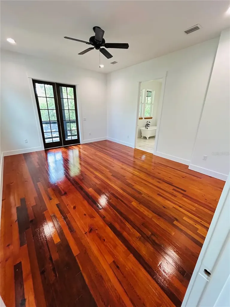 296 NW 12th Avenue Gainesville FL 32601