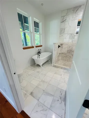 296 NW 12th Avenue Gainesville FL 32601
