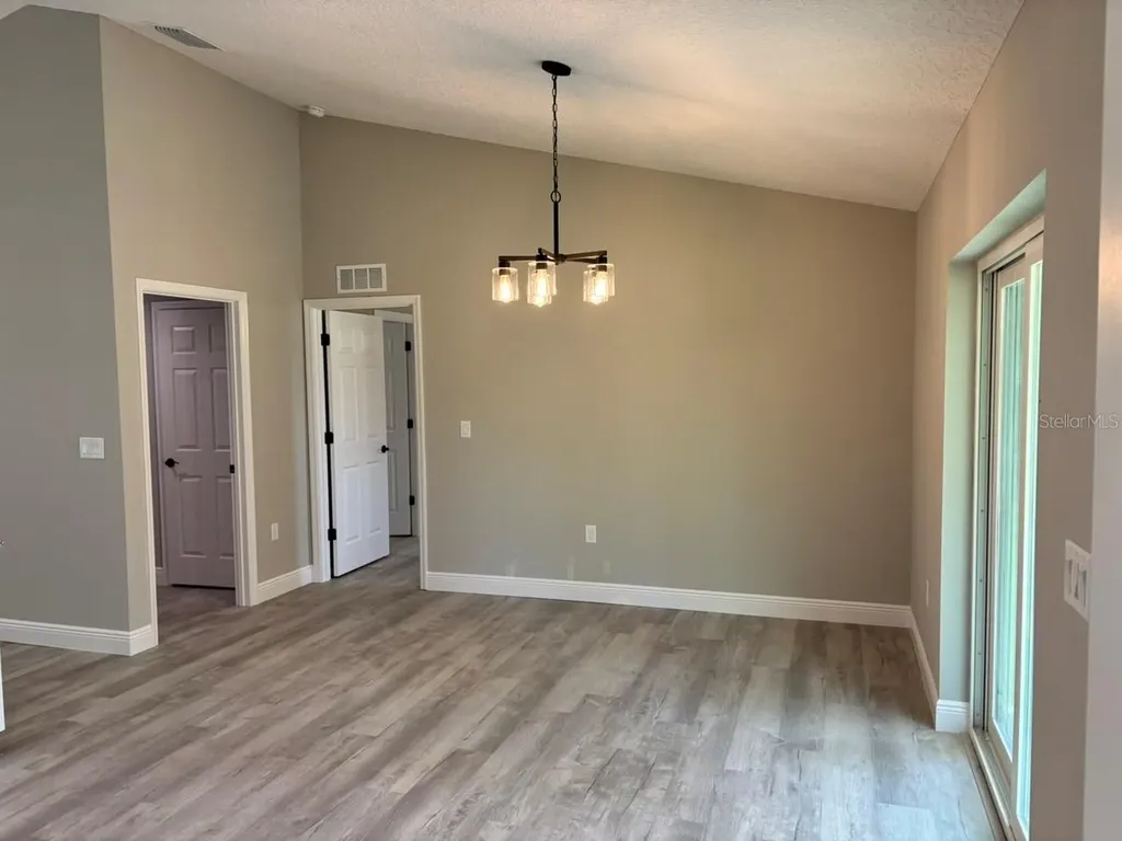 1808 W Linden Drive Dunnellon FL 34434