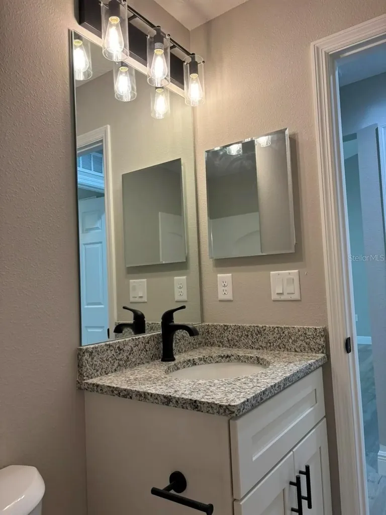 1808 W Linden Drive Dunnellon FL 34434