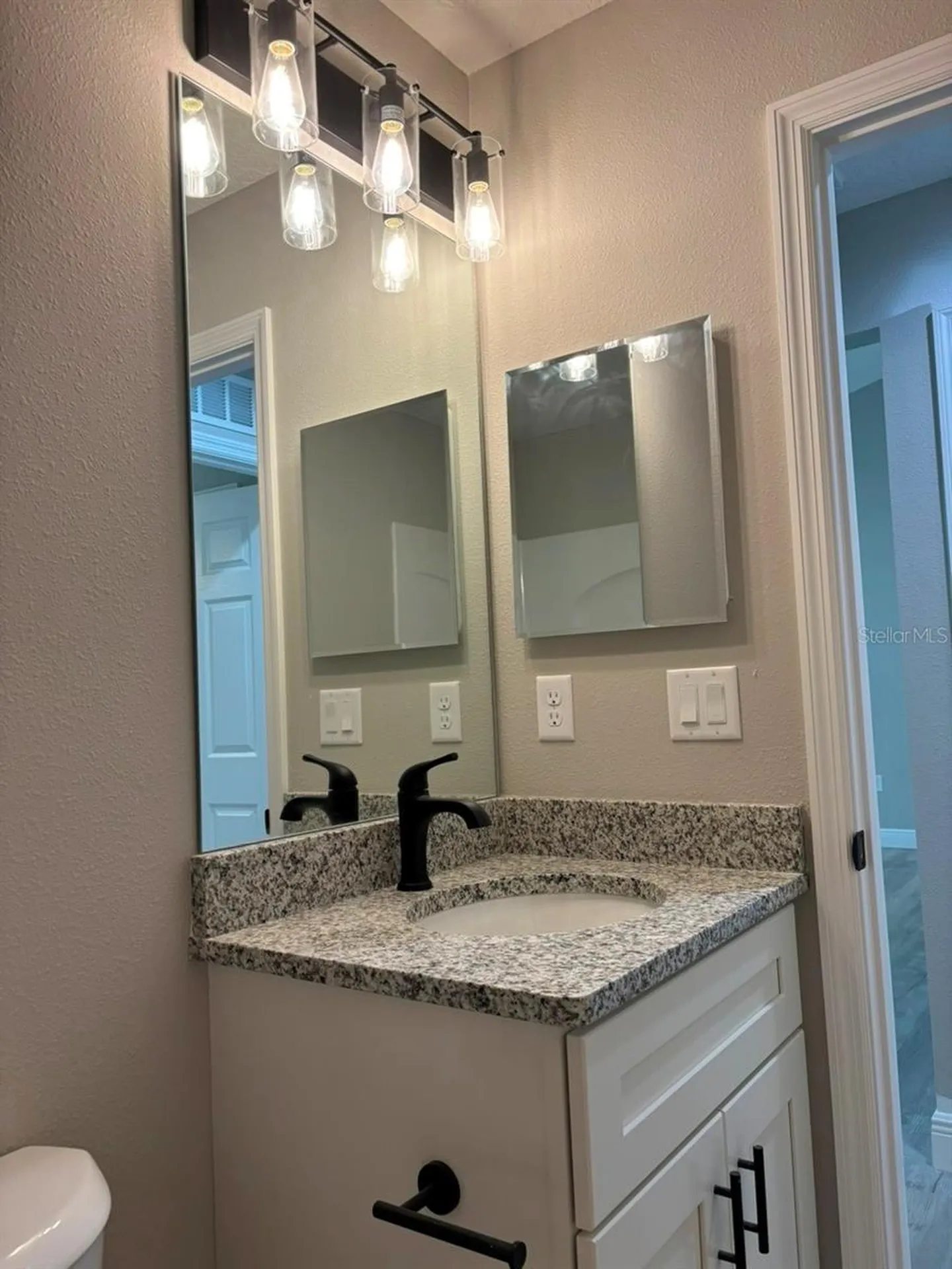 1808 W Linden Drive Dunnellon FL 34434