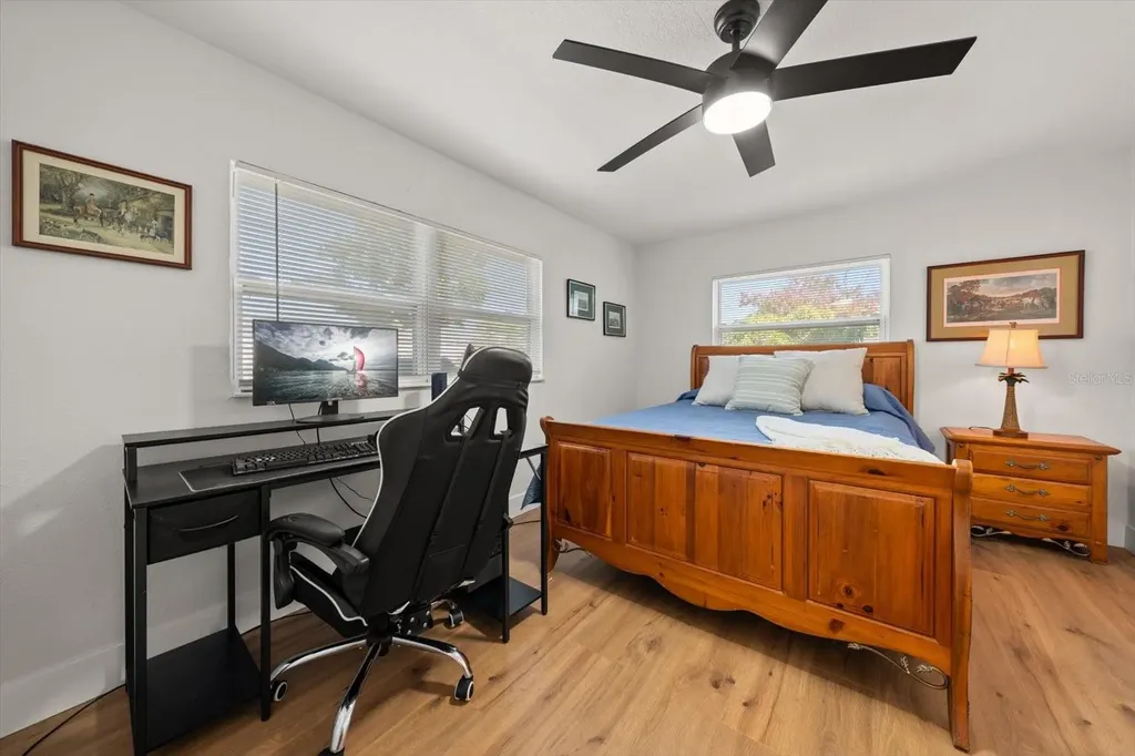 8879 111th Street Seminole FL 33772