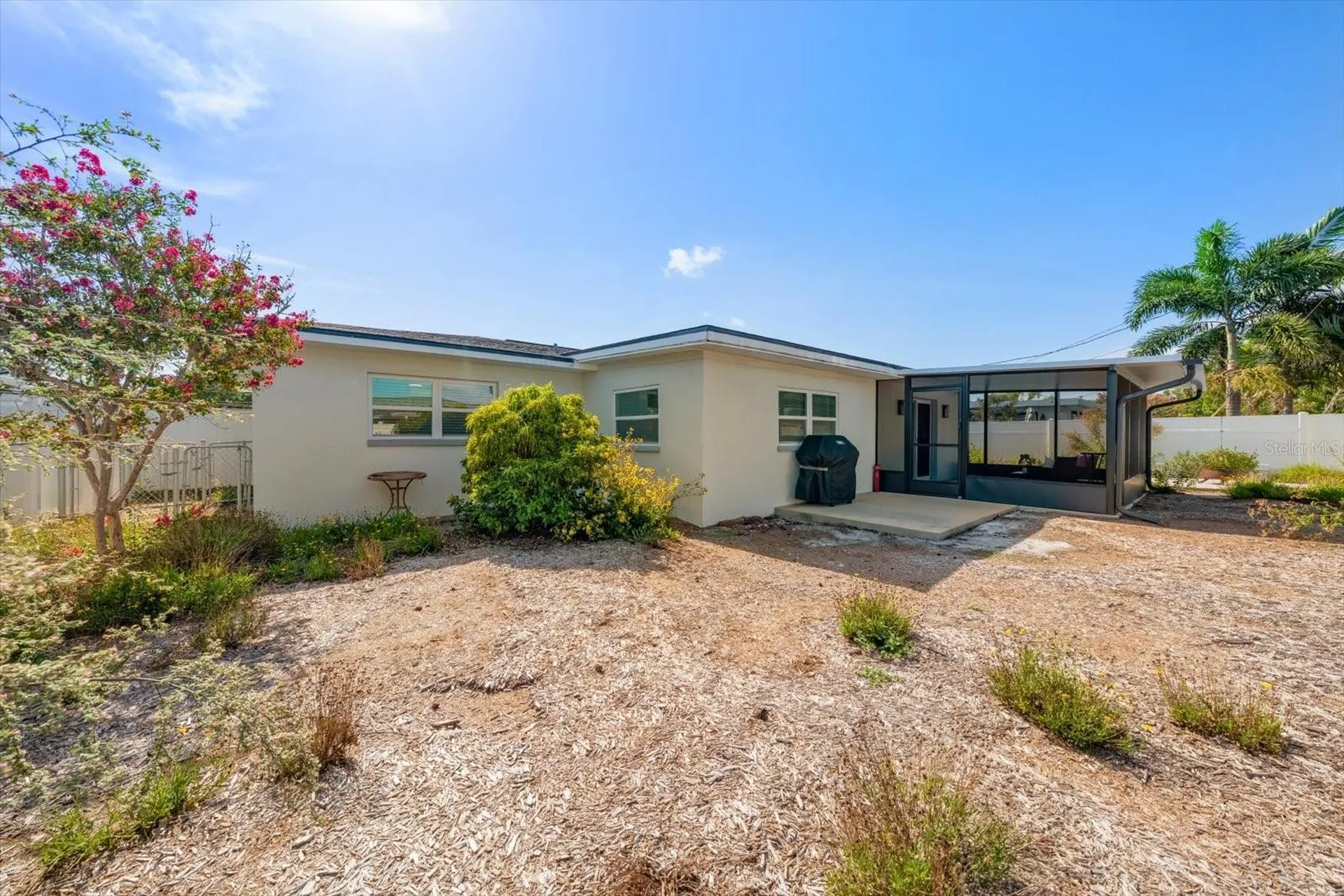 8879 111th Street Seminole FL 33772