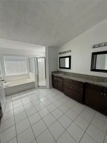 3211 Brewster Drive Kissimmee FL 34743