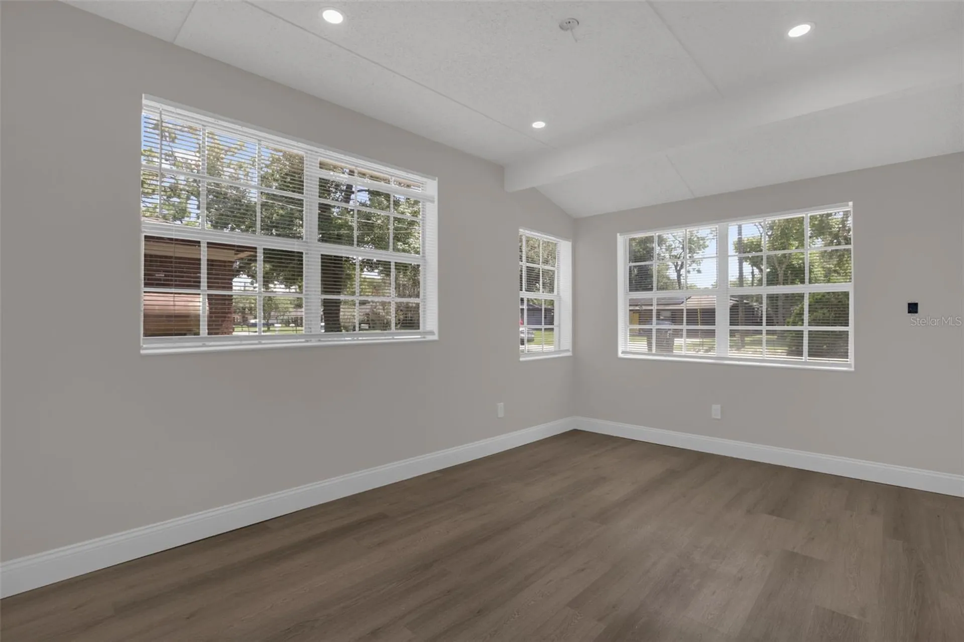 518 Lavon Drive Altamonte Springs FL 32701