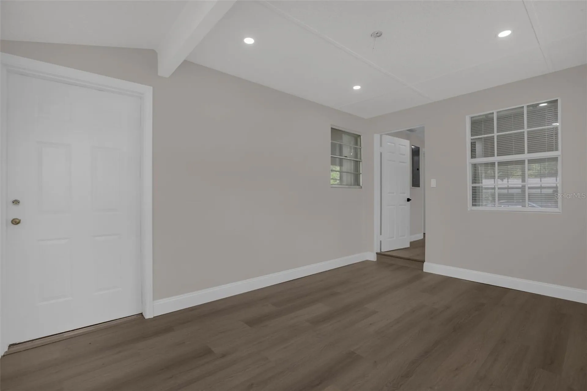 518 Lavon Drive Altamonte Springs FL 32701