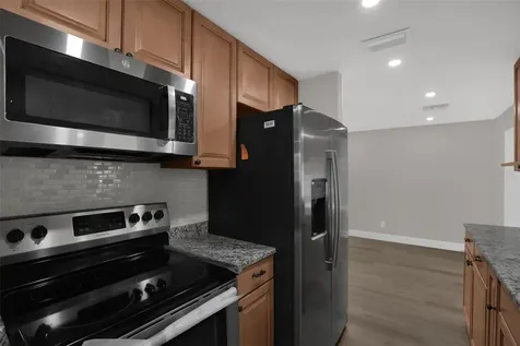 518 Lavon Drive Altamonte Springs FL 32701