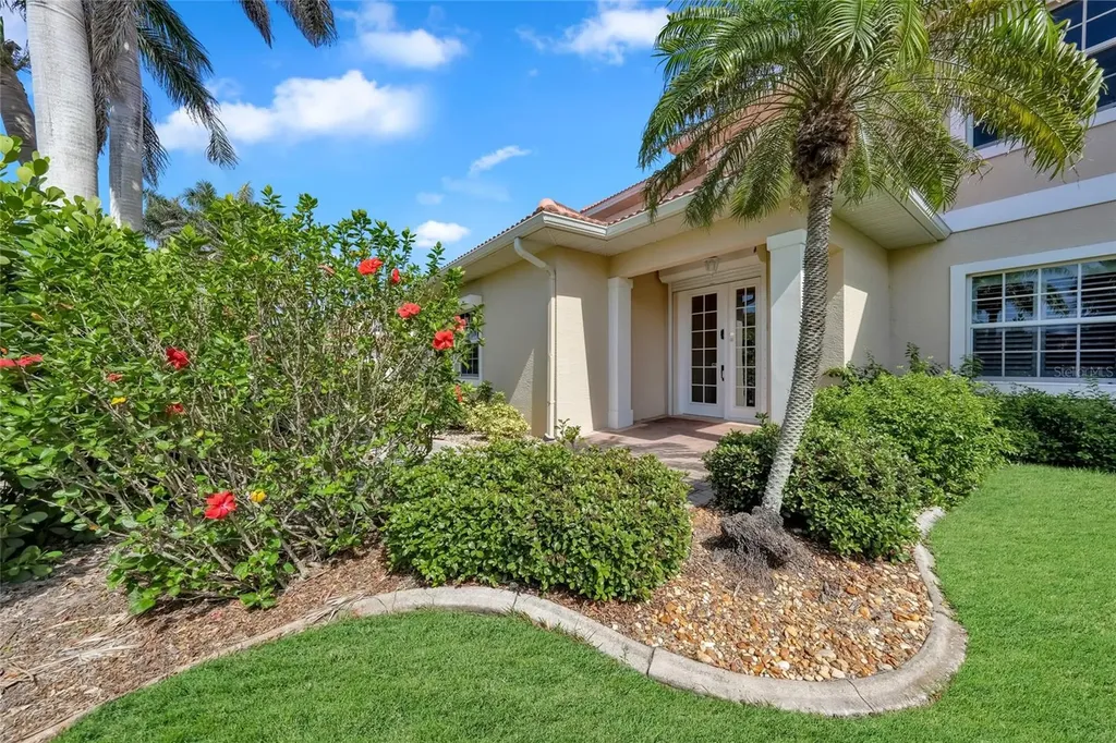 196 Tarpon Cove Boulevard Punta Gorda FL 33950