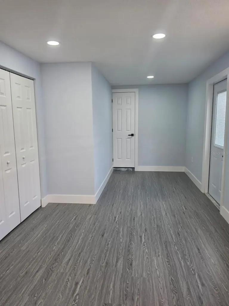 7710 Coral Vine Lane Tampa FL 33619