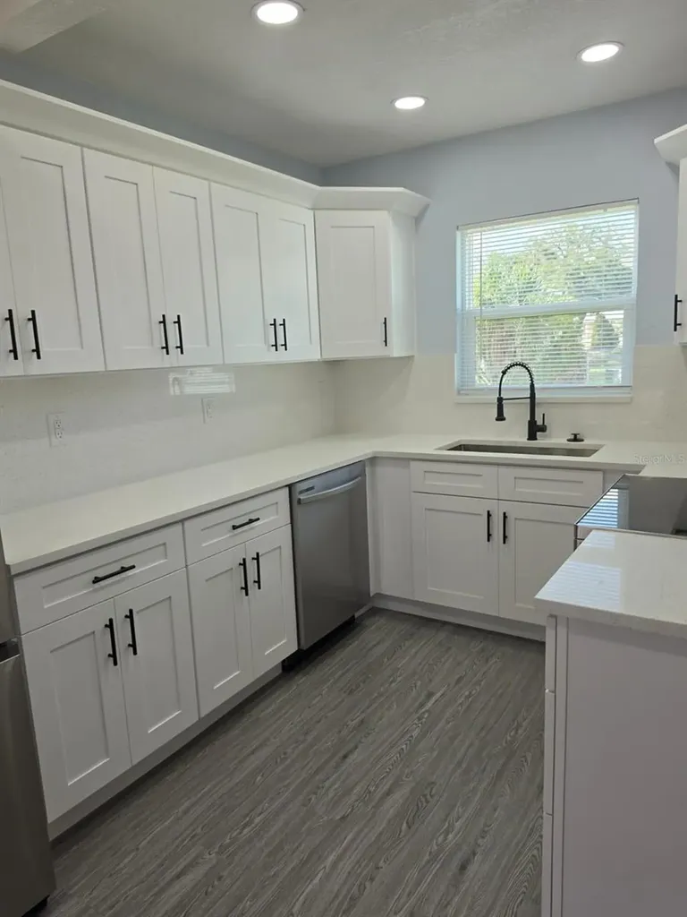7710 Coral Vine Lane Tampa FL 33619