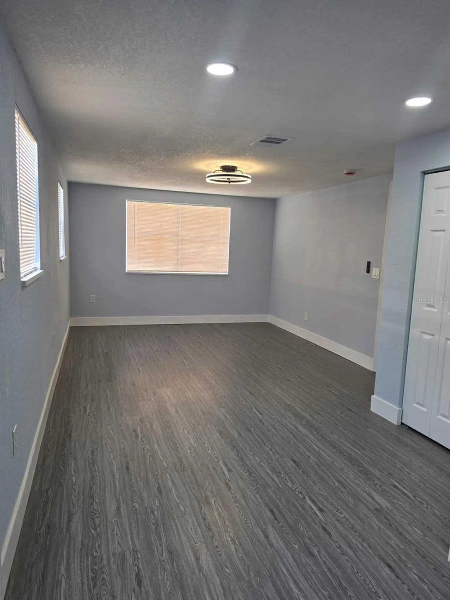7710 Coral Vine Lane Tampa FL 33619