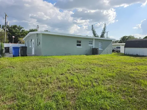 7710 Coral Vine Lane Tampa FL 33619