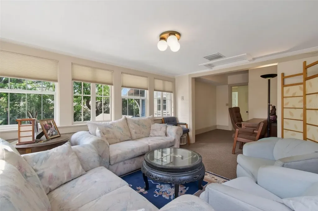 1013 SW 2nd Avenue Gainesville FL 32601