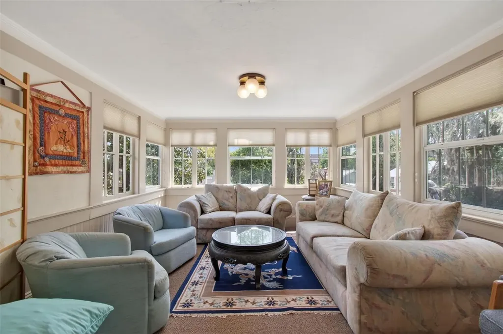1013 SW 2nd Avenue Gainesville FL 32601