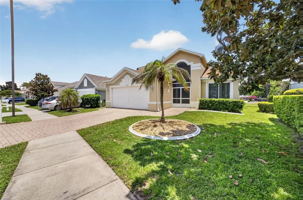 3577 Clear Stream Drive Orlando FL 32822