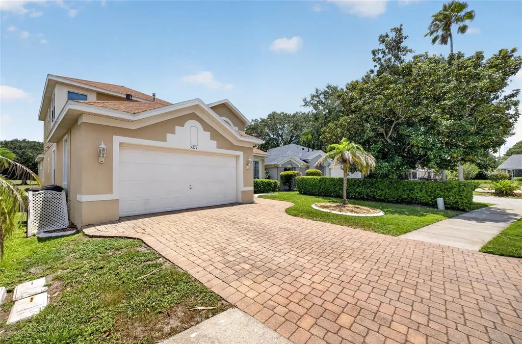 3577 Clear Stream Drive Orlando FL 32822