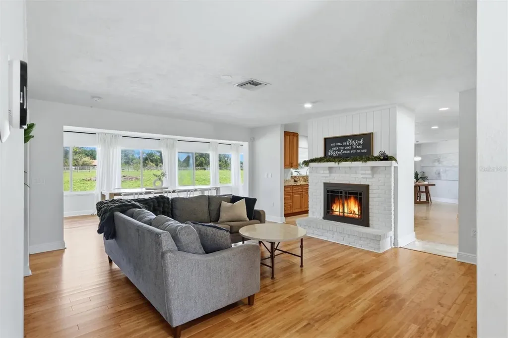 3810 Hidden River Road Sarasota FL 34240